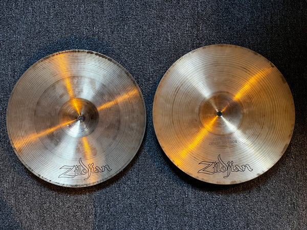 Used Zildjian New Beat Hollow Logo 14" Hi Hats T-892g B-1384g