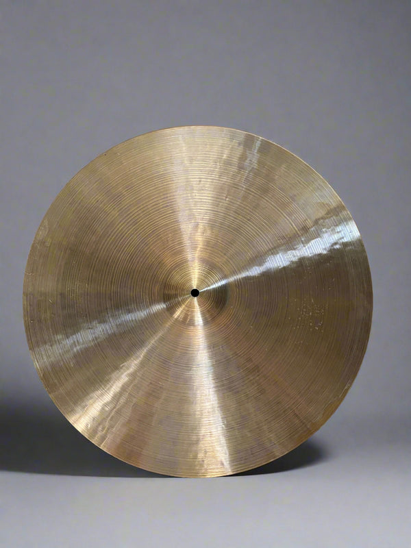 Cymbal & Gong Small Bell 22" Ride 2122g