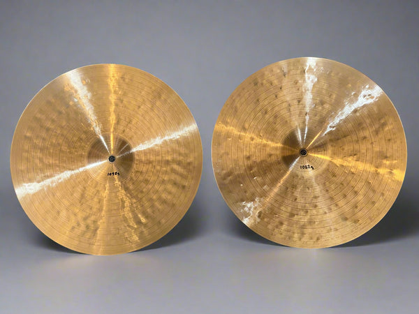Timothy Roberts Cymbals Landmark 14" Hi Hats T-864g B-1074g